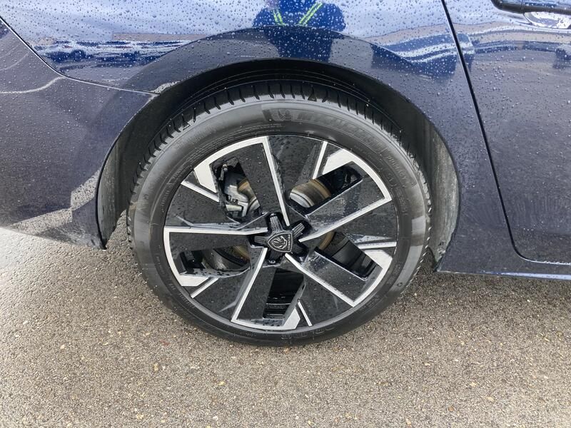 Peugeot 508 • 2024 • 40,356 km 12
