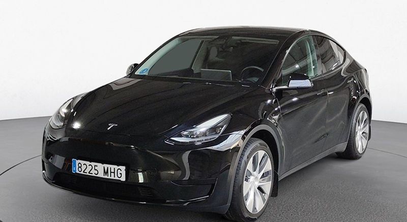 Tesla Model Y • 2023 • 46,686 km 1