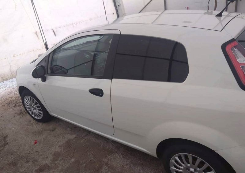 Fiat Grande Punto • 2012 • 160,000 km 4