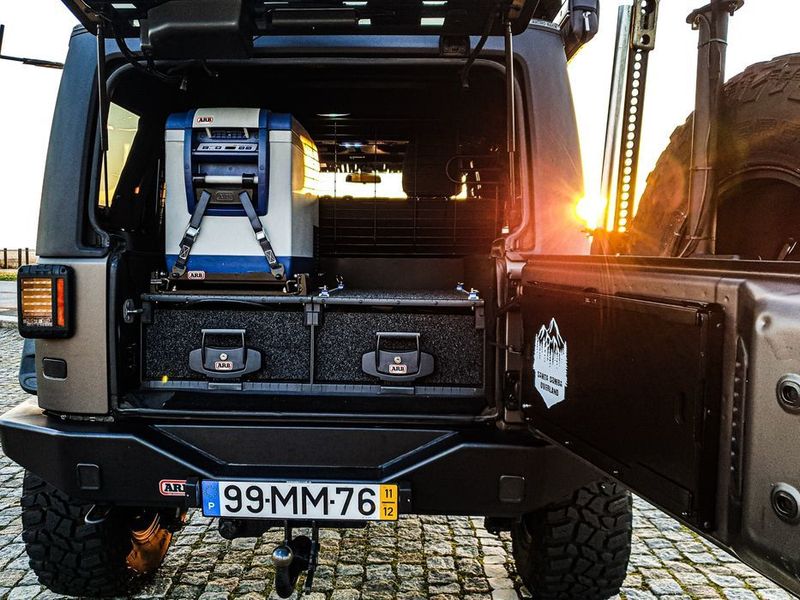 Jeep Wrangler • 2011 • 58,000 km 3