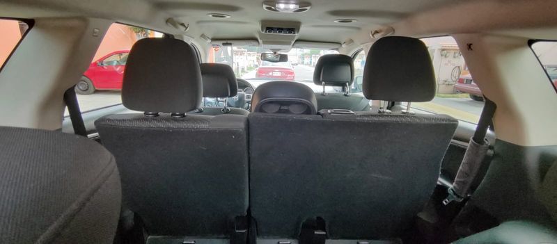 Dodge Journey • 2012 • 180,000 km 6