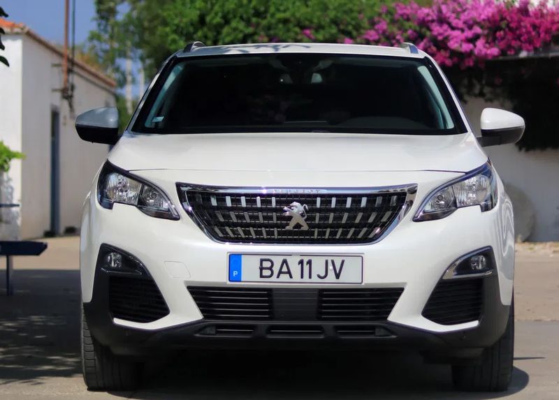 Peugeot 3008 • 2018 • 45,800 km 1