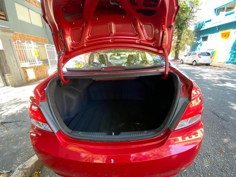 Hyundai Accent • 2016 • 30,048 km 2