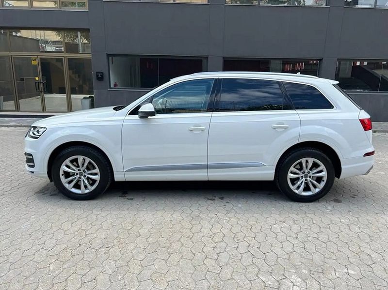 Audi Q7 • 2018 • 116,000 km 9