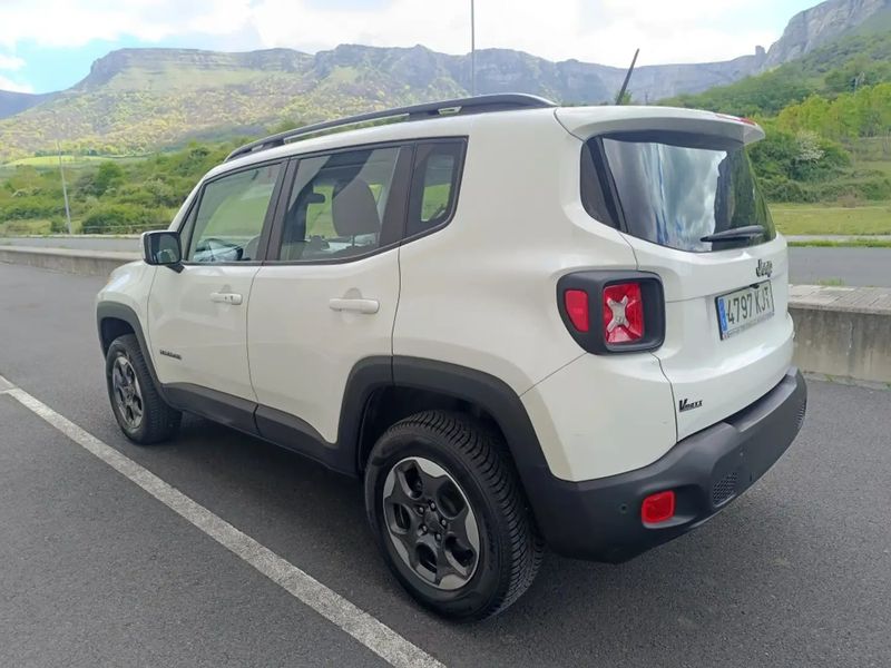 Jeep Renegade • 2017 • 71,000 km 3