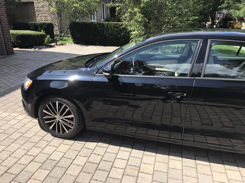 Volkswagen Jetta • 2013 • 111,300 km 1