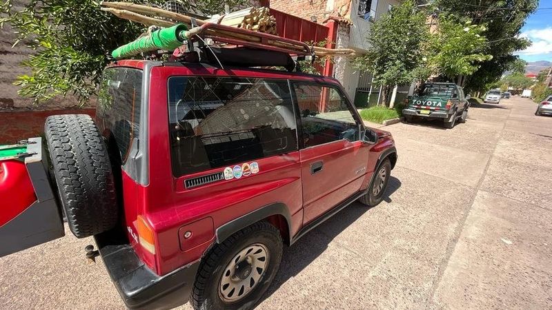 Suzuki Vitara • 1997 • 267,000 km 7