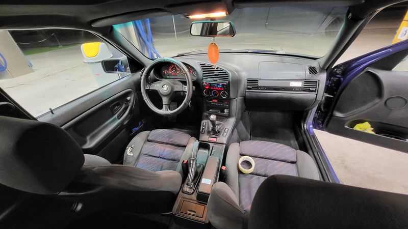 BMW 3 Series • 1994 • 300,200 km 14