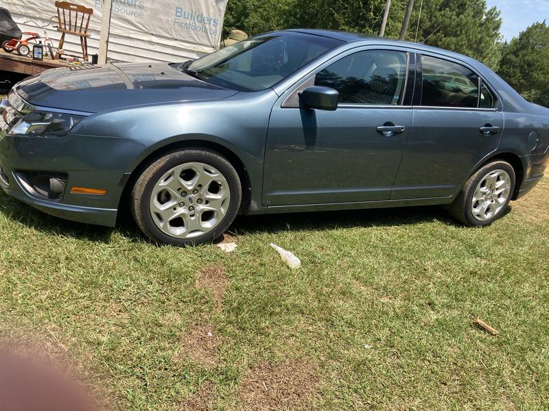Ford Fusion • 2011 • 139,000 km 4
