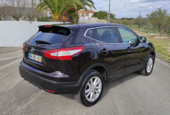 Nissan Qashqai • 2016 • 99,871 km 3