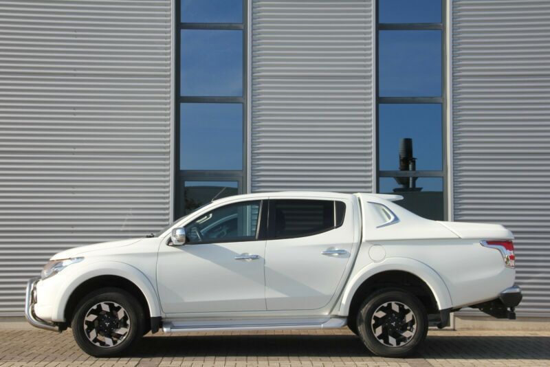 Mitsubishi L200 • 2017 • 95,000 km 8