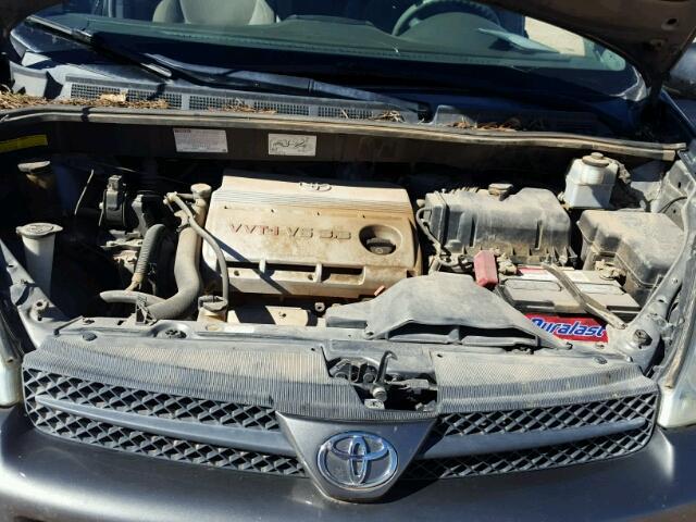 Toyota Corolla • 2005 • 42,323 km 6