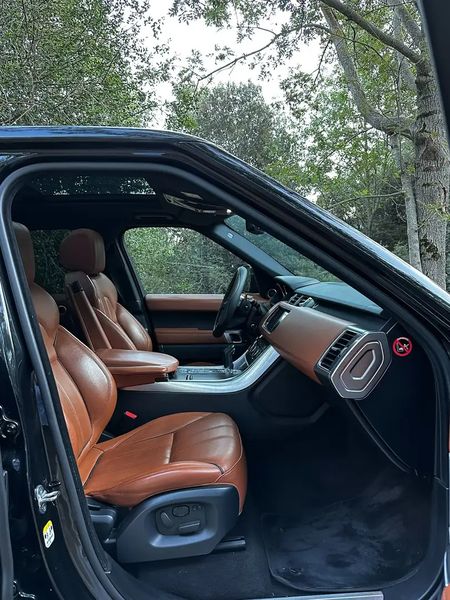 Land Rover Range Rover Sport • 2013 • 105,000 km 11