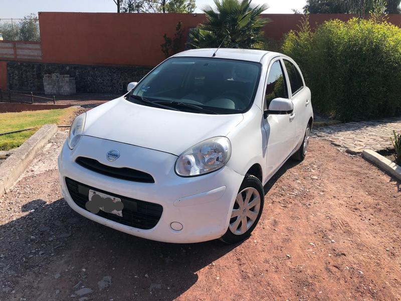 Nissan March • 2013 • 140,000 km 2