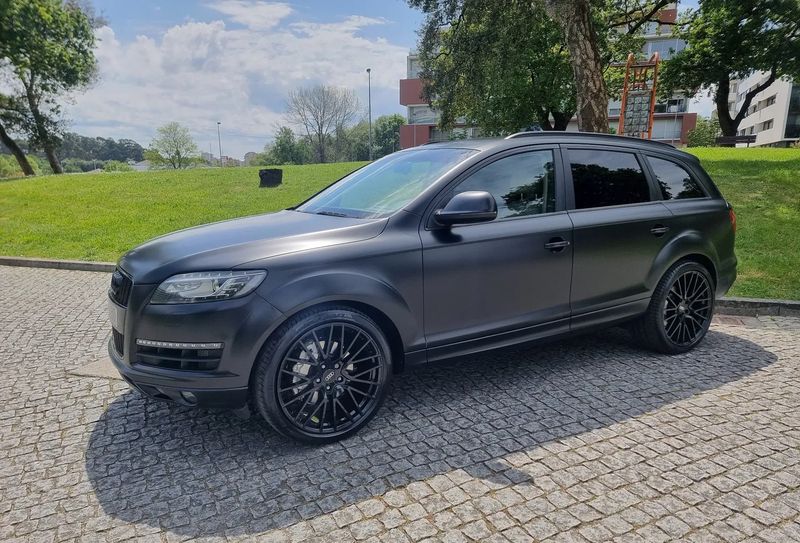 Audi Q7 • 2011 • 271,000 km 4