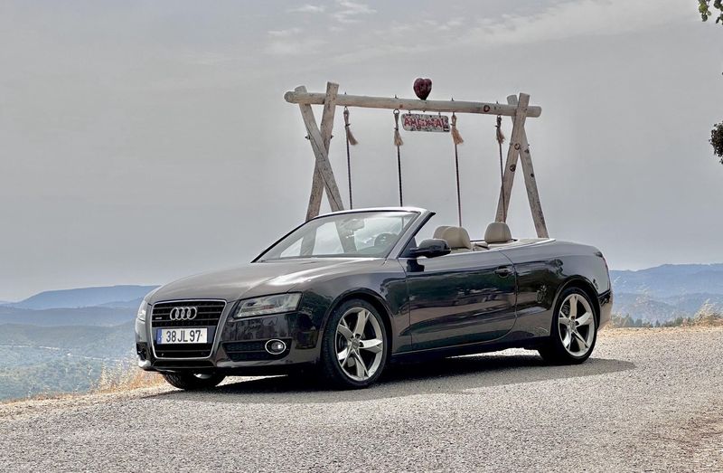 Audi A5 • 2010 • 130,000 km 1