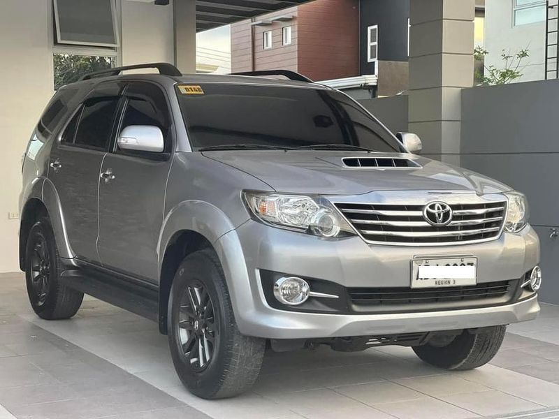 Toyota Fortuner • 2015 • 39,000 km 1