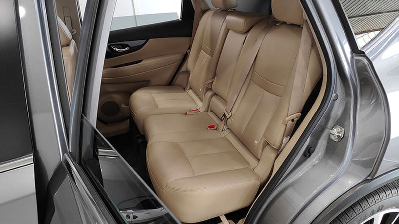 Nissan X-Trail • 2020 • 43,175 km 3