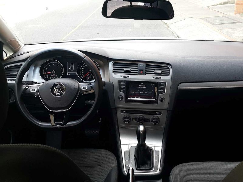 Volkswagen Golf • 2015 • 81,600 km 7