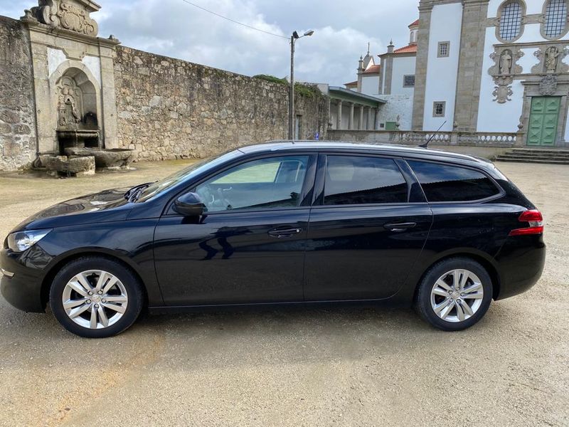 Peugeot 308 • 2016 • 124,000 km 12