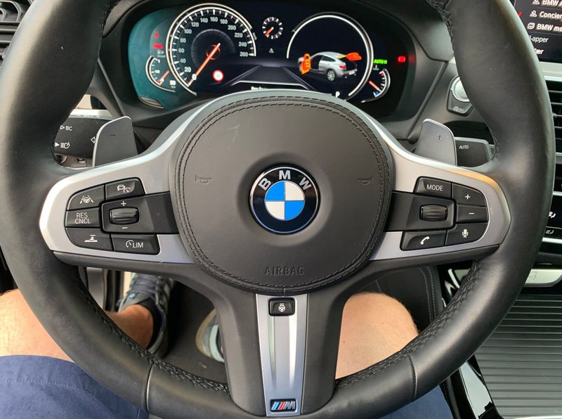BMW X4 • 2019 • 80,800 km 2