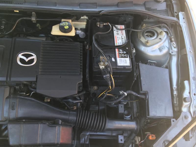 Mazda 3 • 2008 • 165,000 km 3