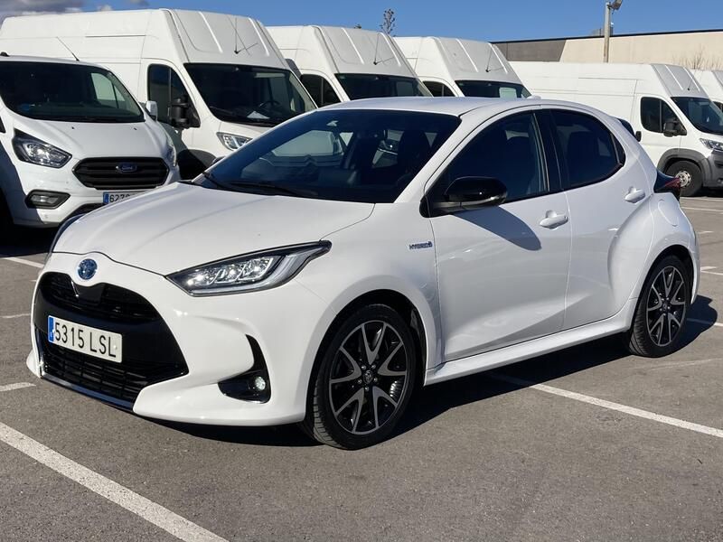 Toyota Yaris • 2021 • 93,578 km 1