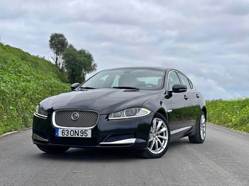 Jaguar XF • 2012 • 198,000 km 2