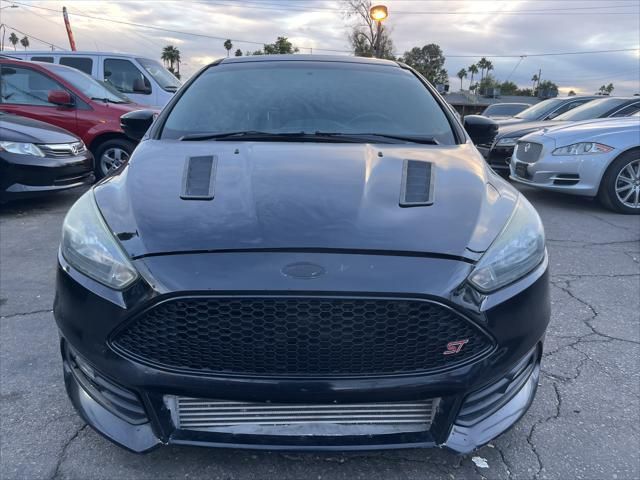 Ford Focus • 2016 • 12,157 km 2