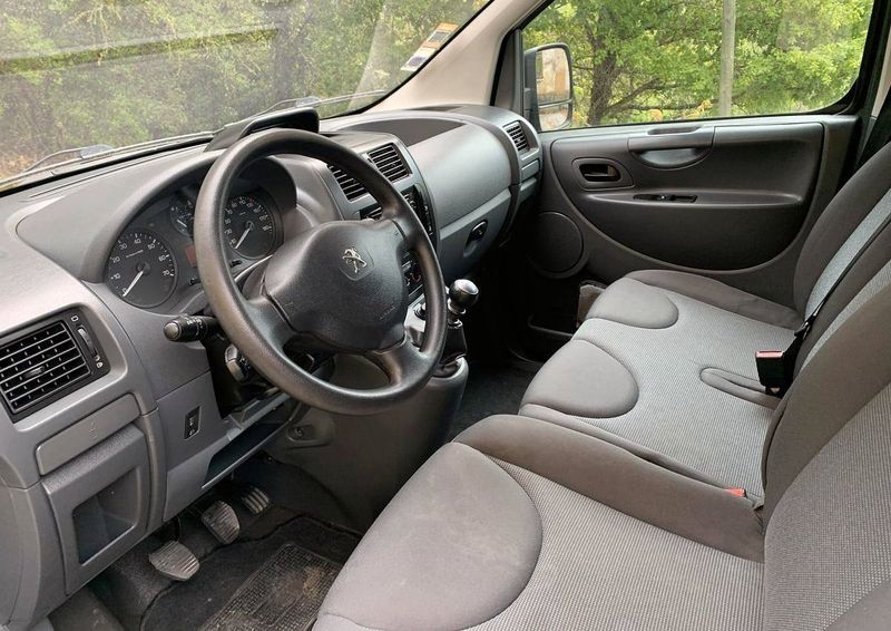 Peugeot 205 Cabrio • 2015 • 100,000 km 4