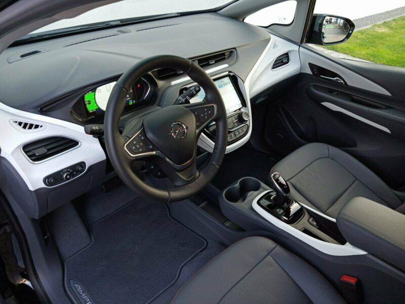 Opel Ampera • 2019 • 23,150 km 5