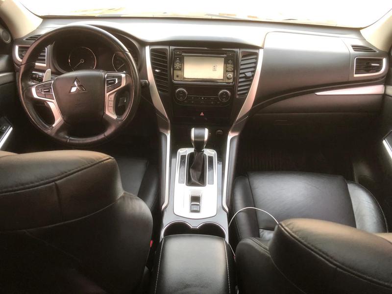 Mitsubishi Pajero Sport • 2018 • 25,000 km 10