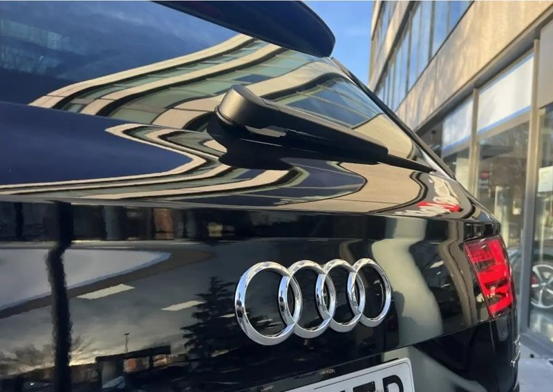 Audi Q7 • 2017 • 95,000 km 4