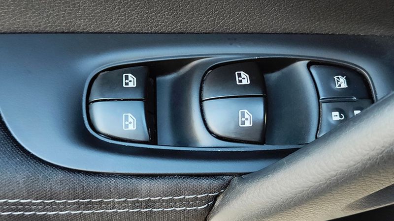 Nissan Qashqai • 2017 • 143,670 km 21