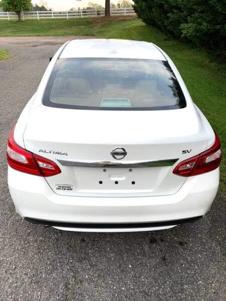 Nissan Altima • 2017 • 51,471 km 2