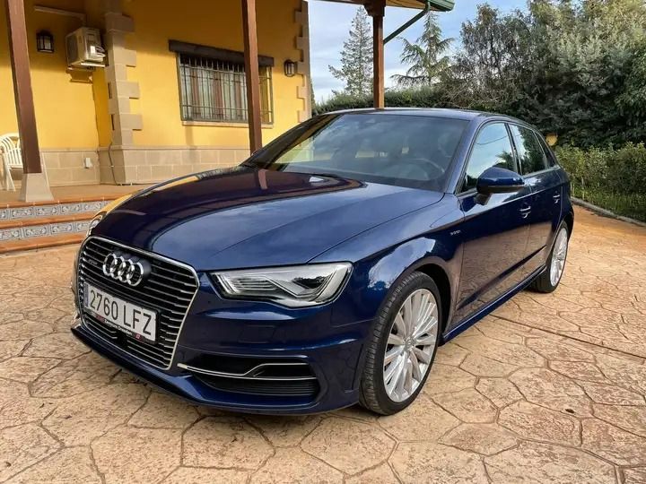 Audi A3 • 2016 • 30,500 km 1