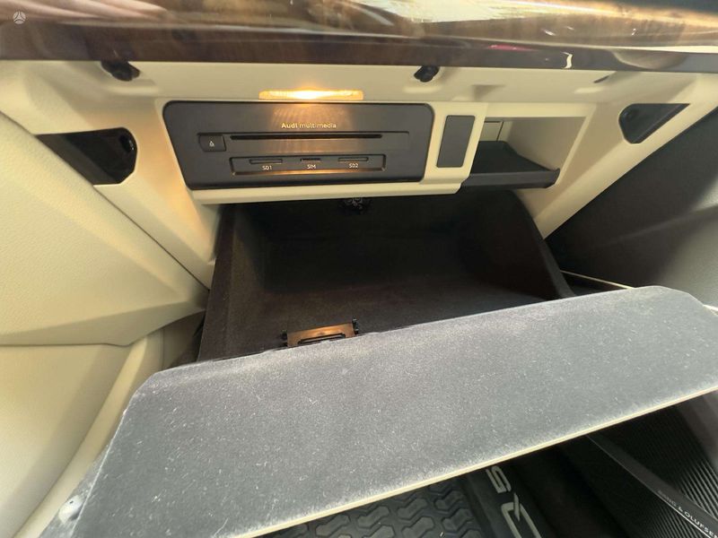 Audi Q5 • 2018 • 111,906 km 13