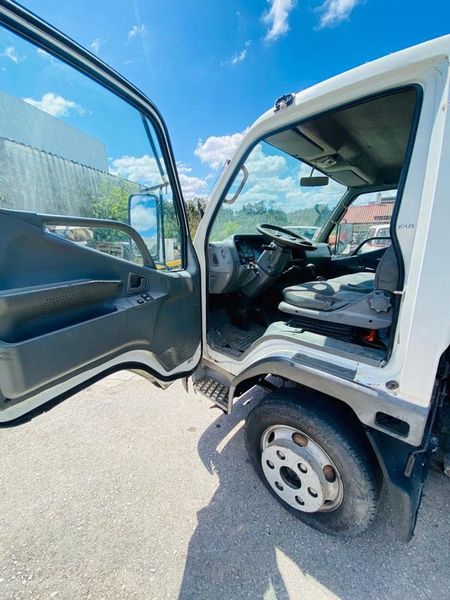 Mitsubishi Fuso canter • 1999 • 80,000 km 2