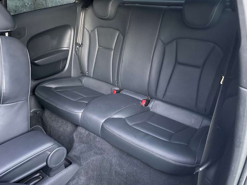 Audi A1 • 2014 • 93,000 km 9