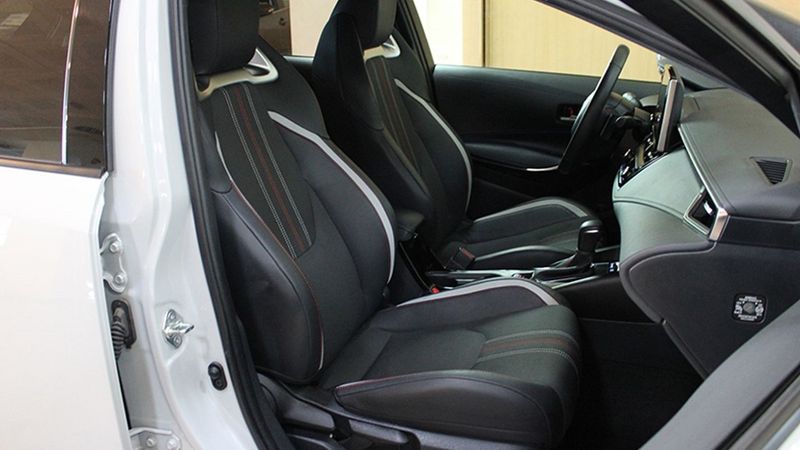 Toyota Corolla • 2022 • 35,579 km 6