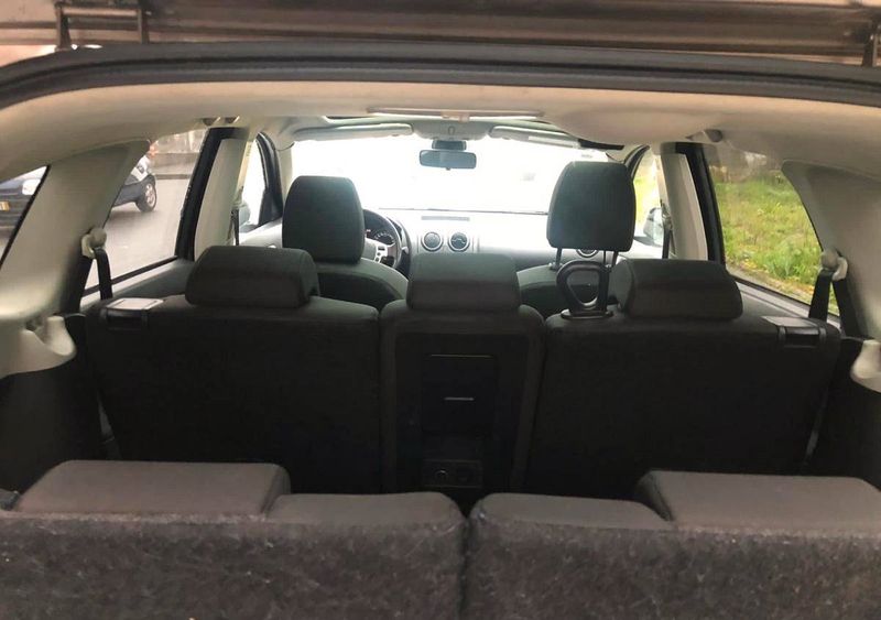 Nissan Qashqai +2 • 2011 • 250,000 km 2