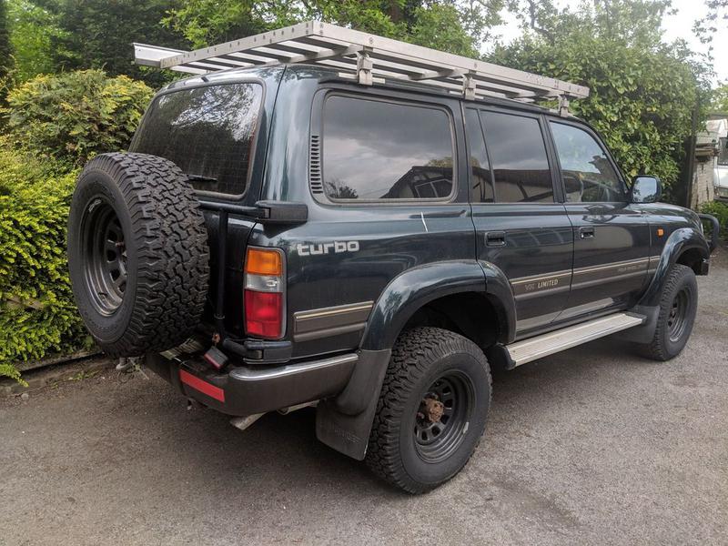 Toyota Land Cruiser • 2004 • 89,000 km 7