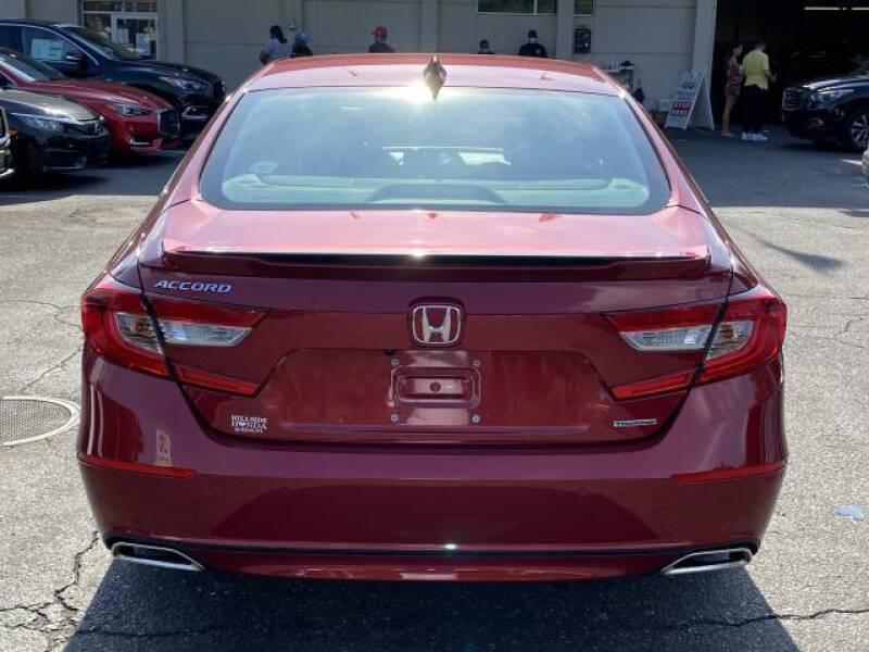 Honda Accord • 2018 • 9,651 km 2