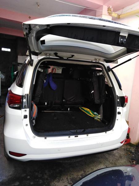 Toyota Fortuner • 2018 • 56,846 km 6