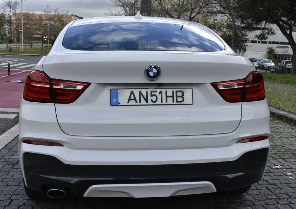 BMW X4 • 2018 • 56,856 km 2