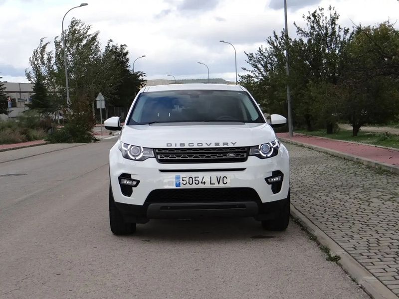Land Rover Discovery Sport • 2016 • 87,000 km 3