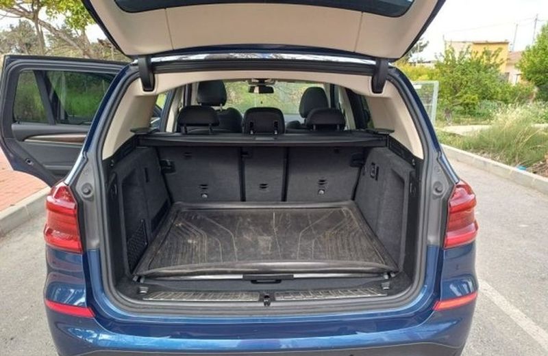 BMW X3 • 2018 • 74,000 km 15