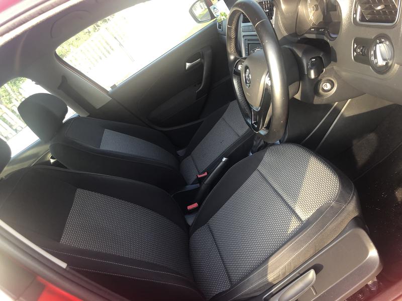 Volkswagen Polo • 2015 • 102,000 km 8