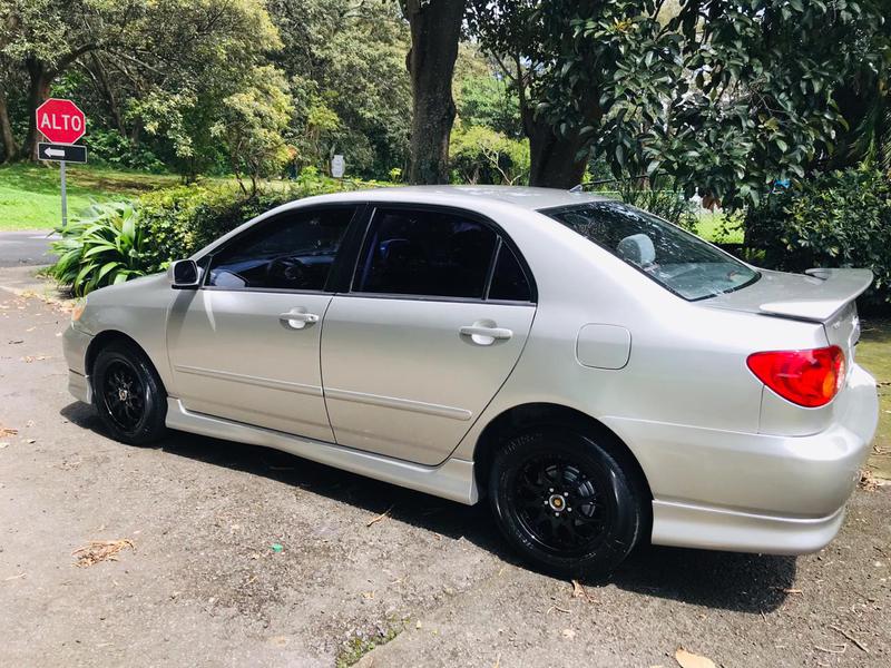 Toyota Corolla • 2003 • 179 km 2
