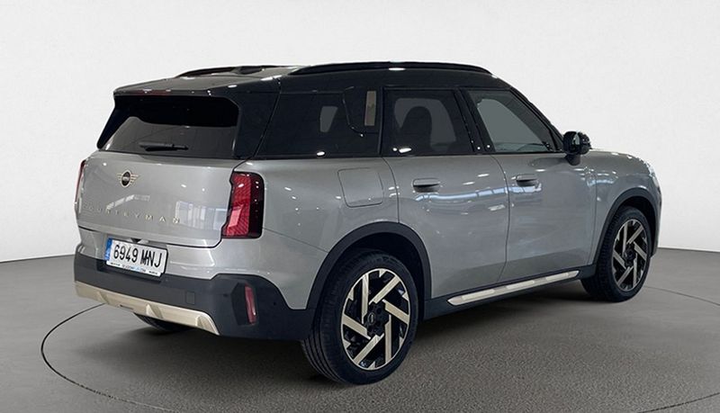 MINI Countryman • 2024 • 24,892 km 4